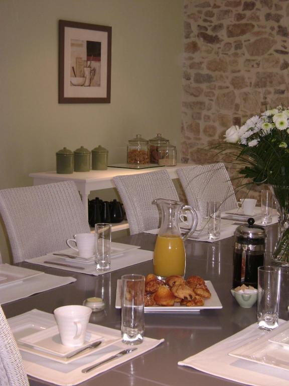 Отель Le Relais De Ventenac Экстерьер фото